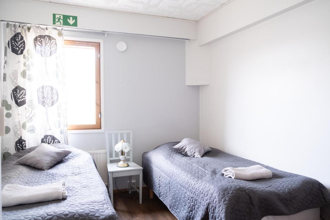 Bed & Breakfast Restaurang Sybarit Houtskar Buitenkant foto