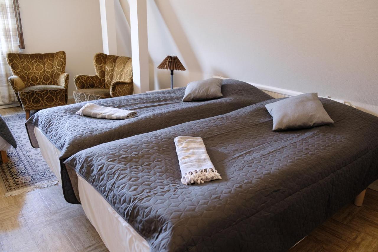 Bed & Breakfast Restaurang Sybarit Houtskar Buitenkant foto